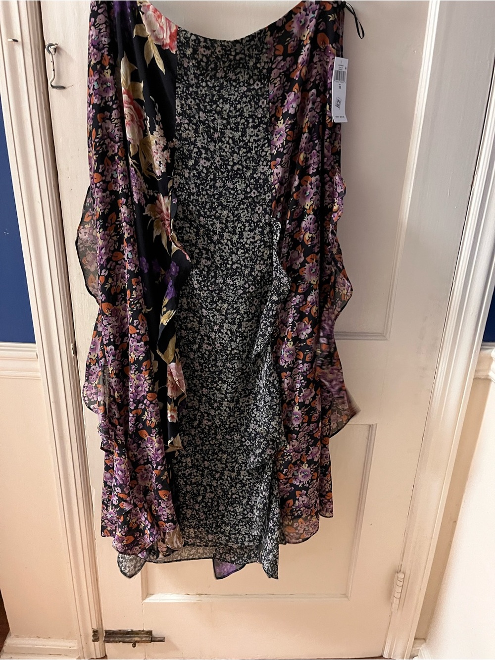Lauren Ralph Lauren Black Floral Print Skirt- Size 18- 36 inches in length/lined